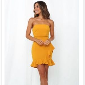 Never worn ‘Touch of Grace’ Hello Molly dress!